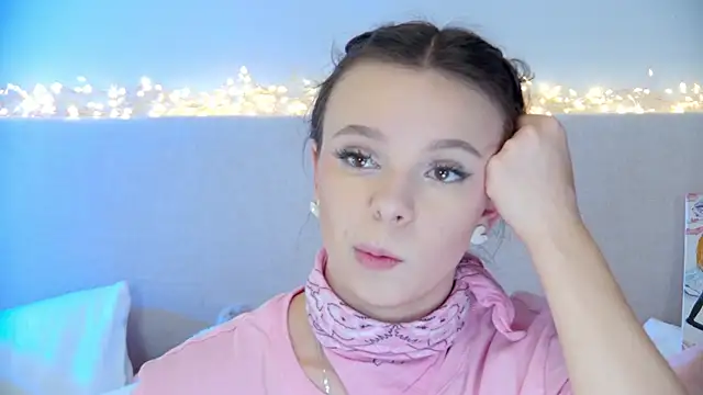 ElisabethDavis online show from 01/18/25, 05:15