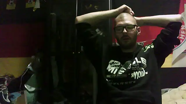 Snapshot of Die-geile-Sau chatting on 09/25/25, 07:06 Die-geile-Sau online show from 09/25/25, 07:06