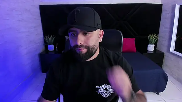 jhon bear03 online show from 07/05/26, 03:23