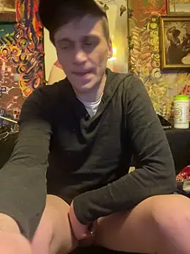 Snapshot of BarryKingsman chatting on 02/17/25, 01:32 BarryKingsman online show from 02/17/25, 01:32