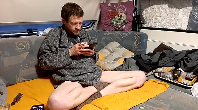 Snapshot of Ebinator666 chatting on 12/31/24, 07:10 Ebinator666 online show from 12/31/24, 07:10