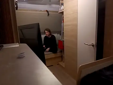 Snapshot of Ebinator666 chatting on 11/08/25, 12:55 Ebinator666 online show from 11/08/25, 12:55