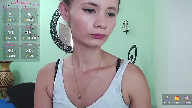 Snapshot of Sofia_Franco_ chatting on 01/09/25, 07:08 Sofia Franco online show from 01/09/25, 07:08