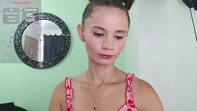 Snapshot of Sofia_Franco_ chatting on 02/08/25, 07:16 Sofia Franco online show from 02/08/25, 07:16