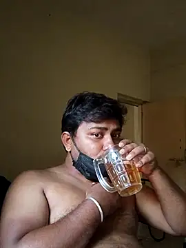 Snapshot of Bangalorebull chatting on 03/19/25, 03:20 Bangalorebull online show from 03/19/25, 03:20