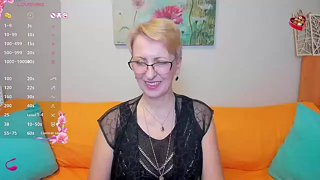 iamyourdream89 online show from 02/03/25, 04:52