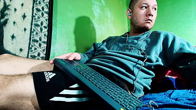 sweet cock28 online show from 12/02/24, 07:05