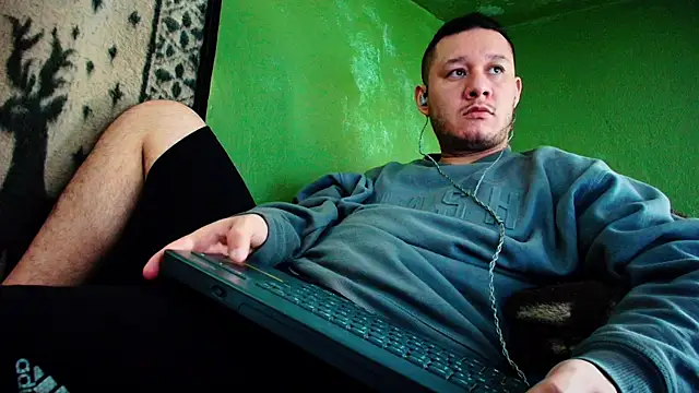 sweet cock28 online show from 12/03/24, 04:06