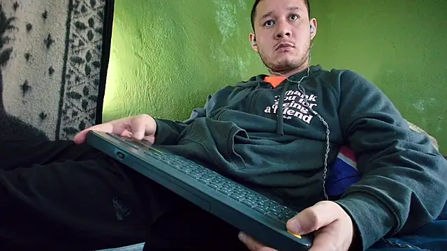 sweet cock28 online show from 12/10/24, 04:17