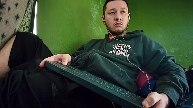 sweet cock28 online show from 12/15/24, 03:20