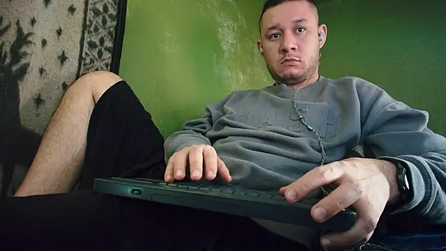 sweet cock28 online show from 02/10/25, 03:53