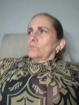 Snapshot of SeductionSilera chatting on 02/19/25, 12:35 SeductionSilera online show from 02/19/25, 12:35