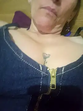 Snapshot of SeductionSilera chatting on 02/24/25, 06:47 SeductionSilera online show from 02/24/25, 06:47