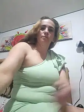 Snapshot of SeductionSilera chatting on 03/01/25, 03:38 SeductionSilera online show from 03/01/25, 03:38