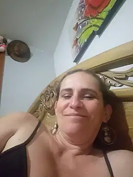 Snapshot of SeductionSilera chatting on 03/05/25, 03:51 SeductionSilera online show from 03/05/25, 03:51