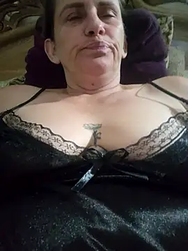 Snapshot of SeductionSilera chatting on 09/25/25, 05:33 SeductionSilera online show from 09/25/25, 05:33