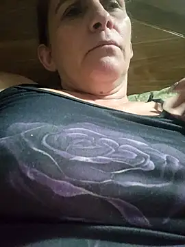 Snapshot of SeductionSilera chatting on 10/26/25, 02:50 SeductionSilera online show from 10/26/25, 02:50