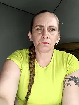 Snapshot of SeductionSilera chatting on 11/24/25, 02:55 SeductionSilera online show from 11/24/25, 02:55