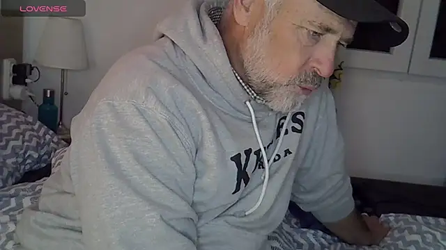 DaddybearVLC online show from 02/14/25, 10:14