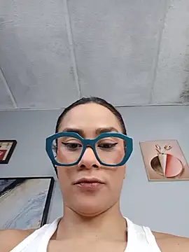 Snapshot of Amber_Etan chatting on 05/28/26, 02:36 Amber Etan online show from 05/28/26, 02:36