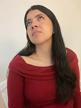 Snapshot of saori_10 chatting on 04/26/26, 09:23 saori 10 online show from 04/26/26, 09:23