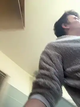 Snapshot of Toyjungee chatting on 04/11/26, 10:30 Toyjungee online show from 04/11/26, 10:30