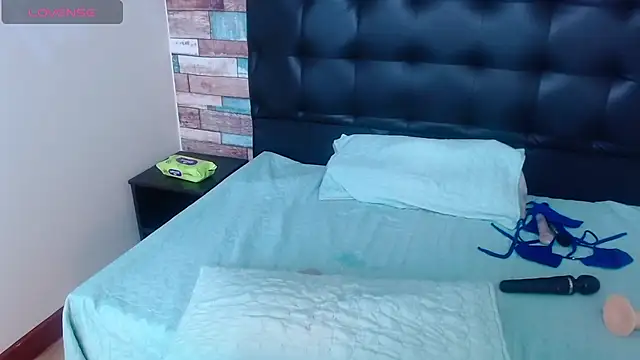 Snapshot of Naomy_Jackson chatting on 02/05/25, 06:48 Naomy Jackson online show from 02/05/25, 06:48