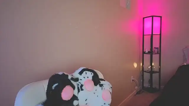 kimmiakiss22 online show from 02/15/25, 12:59