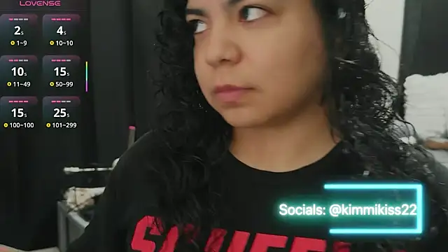 kimmiakiss22 online show from 09/23/25, 06:44