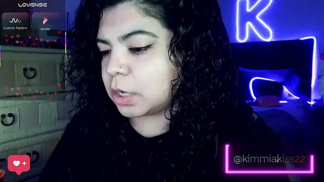 kimmiakiss22 online show from 02/03/26, 01:04
