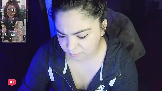 Snapshot of kimmiakiss22 chatting on 05/01/26, 12:48 kimmiakiss22 online show from 05/01/26, 12:48
