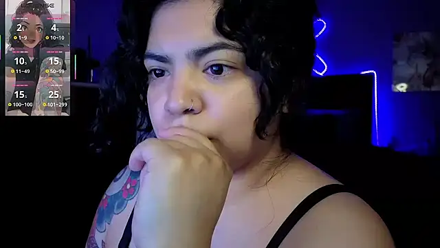 Snapshot of kimmiakiss22 chatting on 05/17/26, 02:20 kimmiakiss22 online show from 05/17/26, 02:20