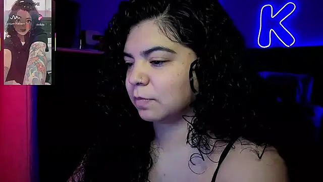Snapshot of kimmiakiss22 chatting on 05/19/26, 01:56 kimmiakiss22 online show from 05/19/26, 01:56