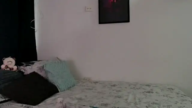 Snapshot of dolcemacca chatting on 04/09/26, 12:21 dolcemacca online show from 04/09/26, 12:21