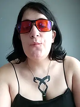 Lolabeluccia xh  online show from 03/19/26, 07:01