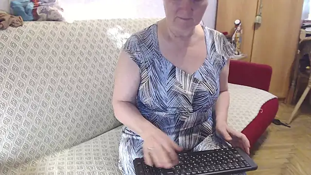 zarinafonliberman online show from 10/17/25, 06:05