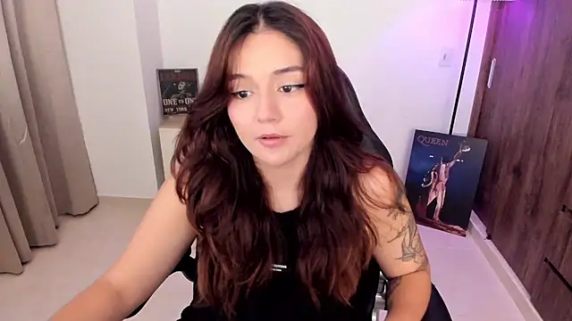 Snapshot of samantha_cherry chatting on 02/06/26, 03:04 samantha cherry online show from 02/06/26, 03:04