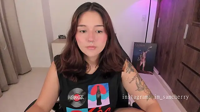 Snapshot of samantha_cherry chatting on 03/31/26, 03:23 samantha cherry online show from 03/31/26, 03:23