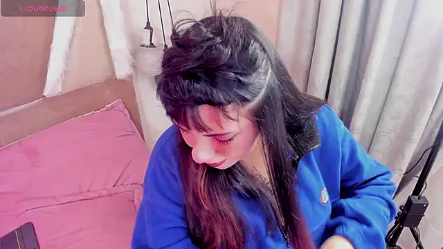 Snapshot of xhinata_hyugax chatting on 03/11/26, 01:11 xhinata hyugax online show from 03/11/26, 01:11