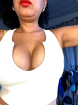 cataleya-miller  online show from 09/13/25, 10:20