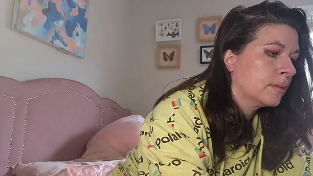 highly inappropriate online show from 06/30/26, 03:13