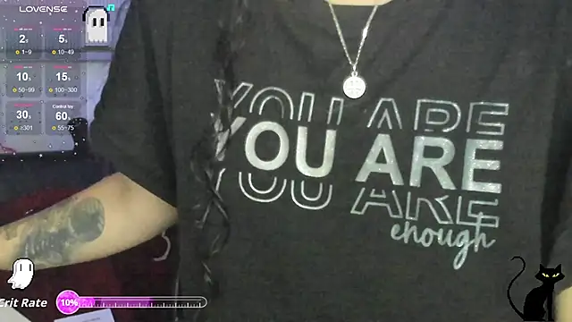 Snapshot of natasha_logan_ chatting on 12/23/25, 03:59 natasha logan online show from 12/23/25, 03:59