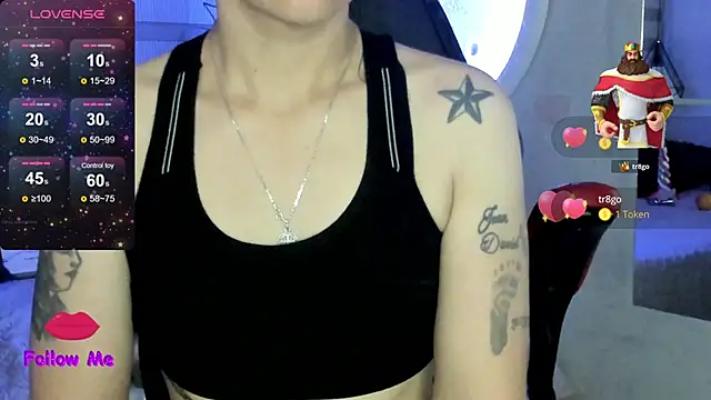 Snapshot of natasha_logan_ chatting on 04/13/26, 04:07 natasha logan online show from 04/13/26, 04:07