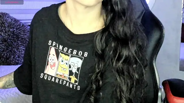 Snapshot of natasha_logan_ chatting on 04/14/26, 04:07 natasha logan online show from 04/14/26, 04:07