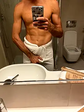 Fellix online show from 10/28/25, 04:53