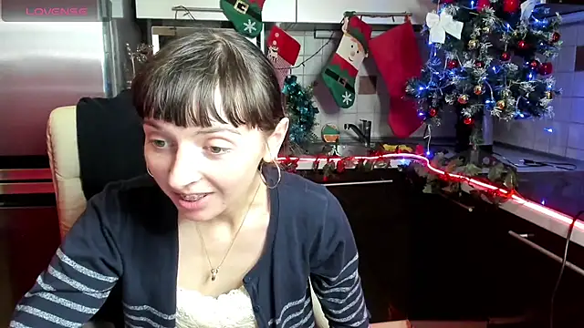 TayanaJons online show from 12/10/24, 10:28