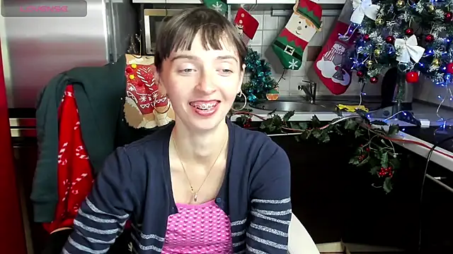 TayanaJons online show from 12/14/24, 12:44
