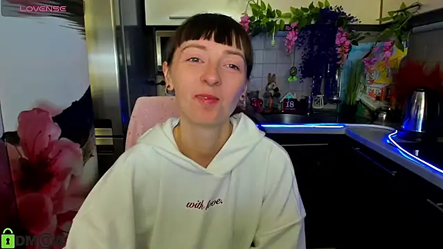 TayanaJons online show from 04/06/26, 07:20