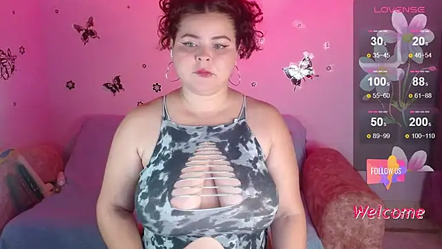 Snapshot of GiordanaPinoo chatting on 01/05/25, 12:52 GiordanaPinoo online show from 01/05/25, 12:52