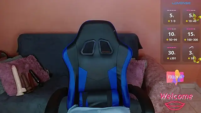 Snapshot of GiordanaPinoo chatting on 03/19/25, 02:27 GiordanaPinoo online show from 03/19/25, 02:27